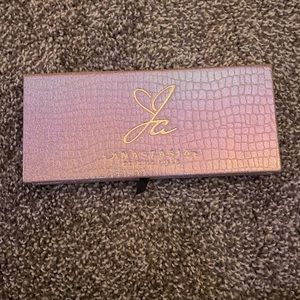 ABH Jackie Aina palette